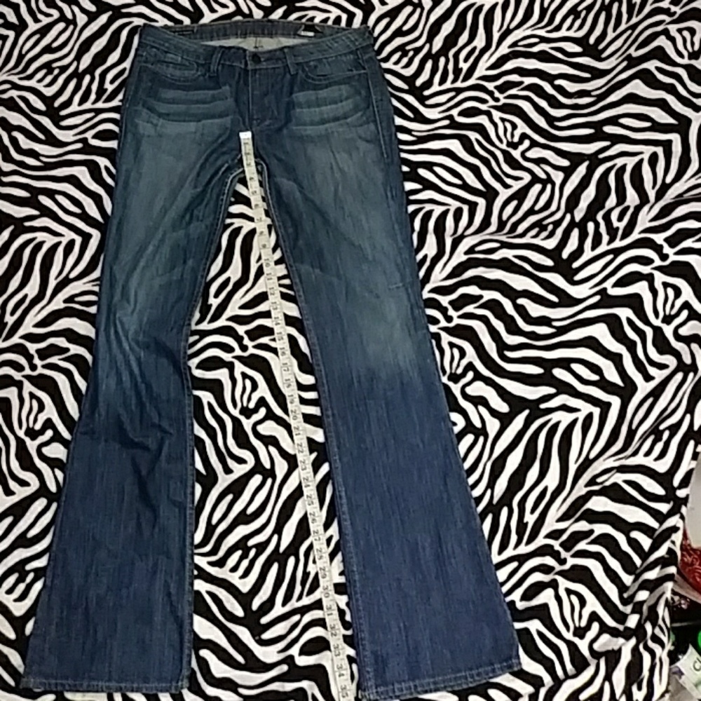 Ripped William Rast Jeans - Picture 8 of 8